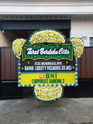 Papan Bunga Duka di Karang Maritim